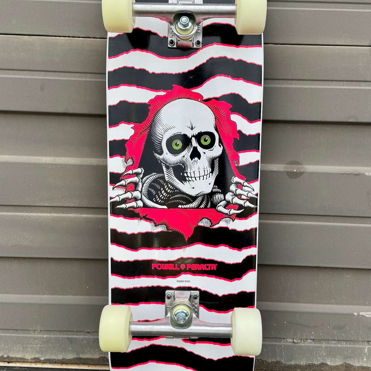 Powell Peralta Ripper (80s reissue) Classic Skateboard Skateboard 