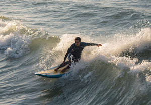 What Is a Surf Mat? Complete Guide to Inflatable Surf Mats, Riding Style, and Benefits